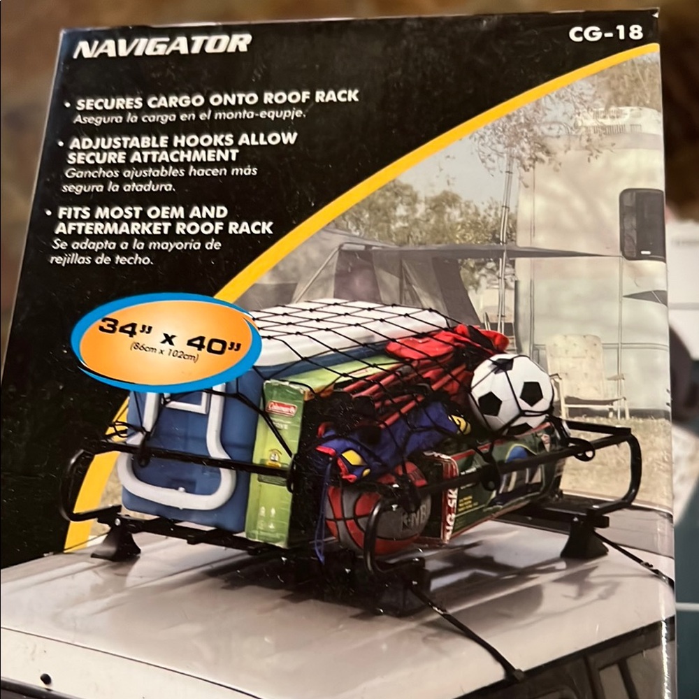 Navigator Roof Rack Net with Hooks